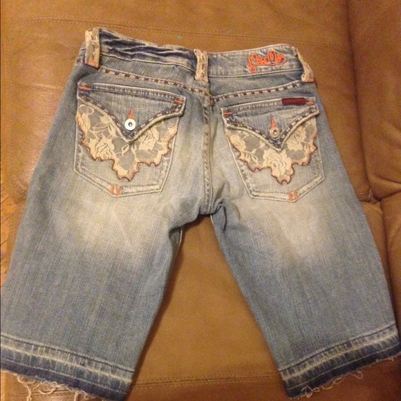Authentic Lace Miss Me Capris Denim Jeans