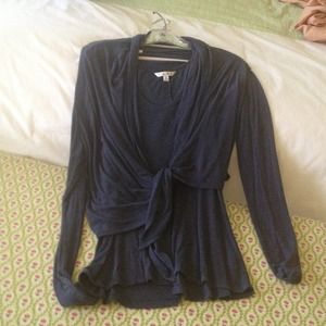 Cabi twin set holding for wicksandbubbles