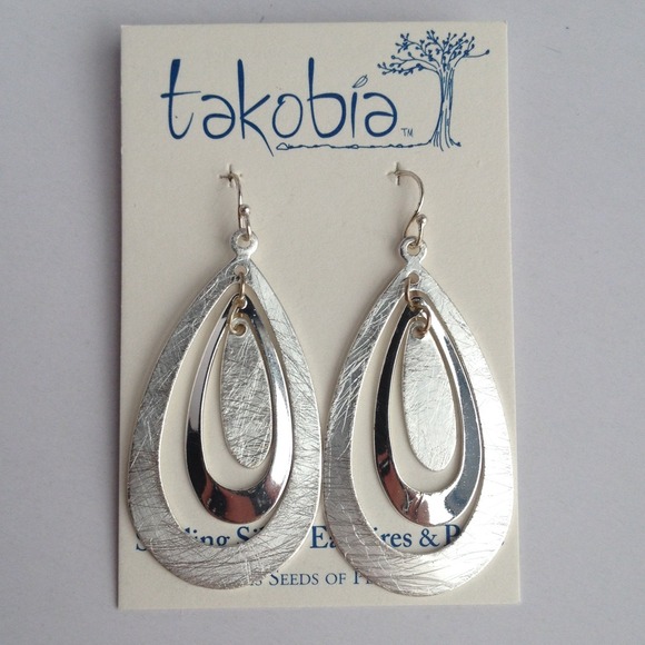 ⭐️Last Chance!⭐️Sterling Silver Earrings