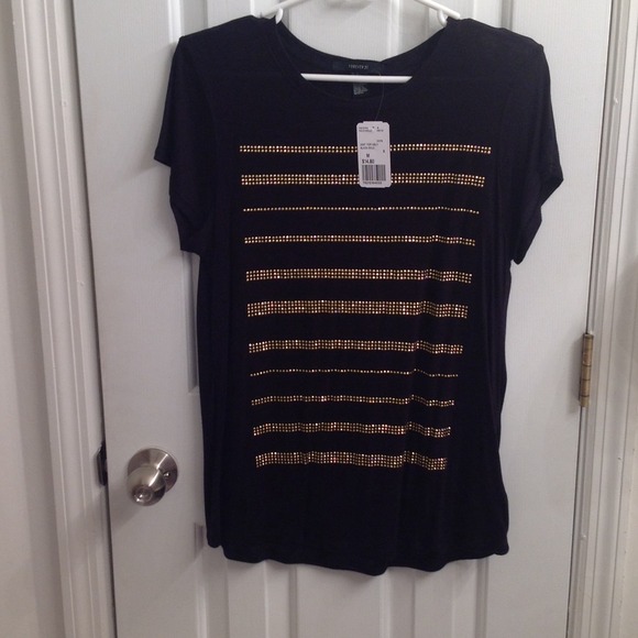 Black and gold detail shirt