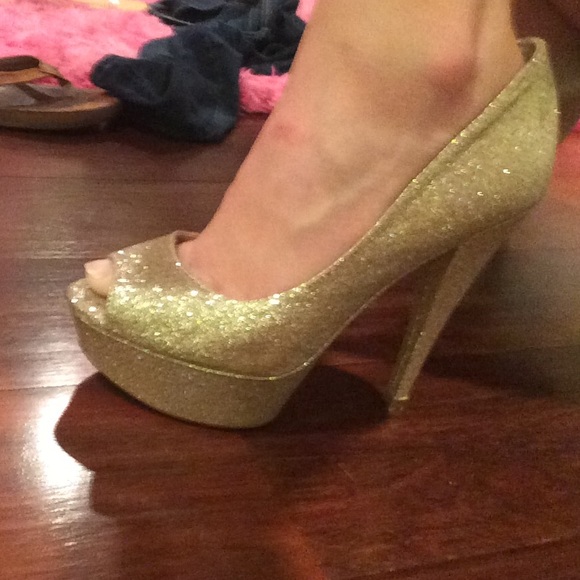 Enzo Angiolini BRAND NEW JIMMY CHOO INSPIRED! - Picture 2 of 2