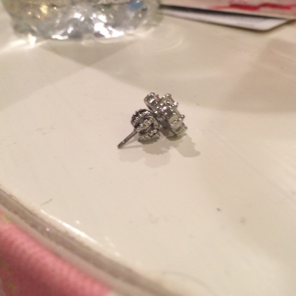 JUICY COUTURE EARRINGS! SEPARATELY! BOW AND LOCK - Picture 4 of 4