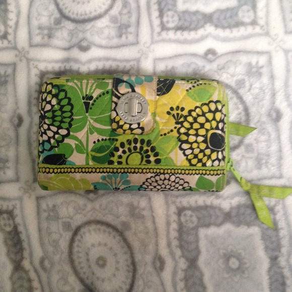 Vera Bradley wallet