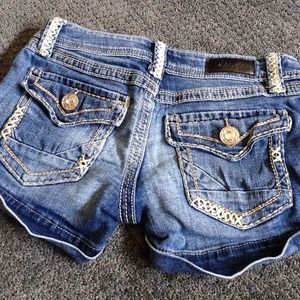Daytrip shorts from Buckle