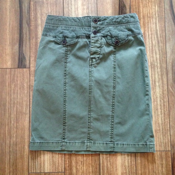 Army green mini skirt