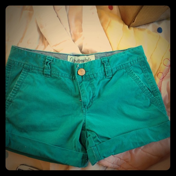 Aeropostale Midi Twill Shorts
