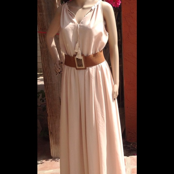 Flowy Boho Maxi Dress SO Pretty!