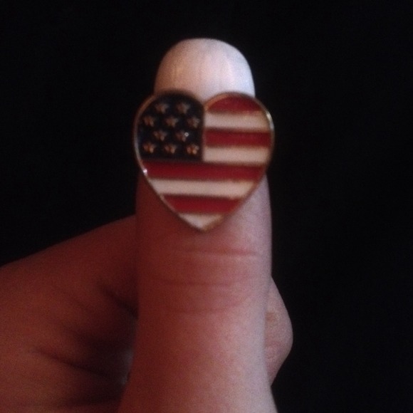 American heart ring🇺🇸💍 - Picture 2 of 3