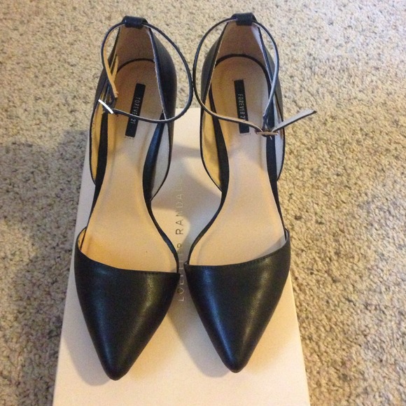 Pointy toe ankle strap heels