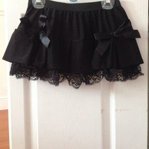 Spencers mini bow skirt