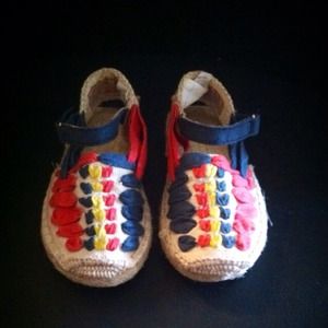 ❌SOLD❌ Baby Gap strap on shoes for toddler 👧