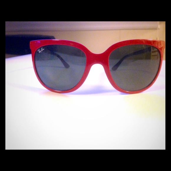 Ray-Ban red oversized vintage cat eye LIKE NEW