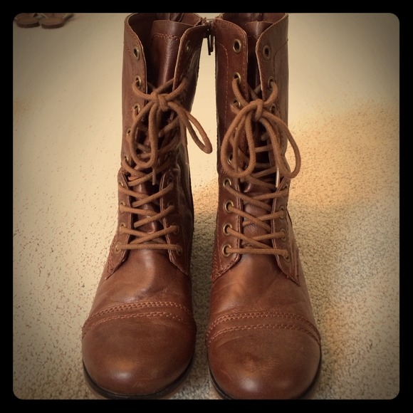 Brown Cathy Jean combat boots; size 7.5