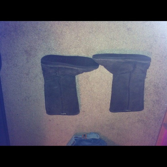 Authentic brown bearpaw boots - Picture 3 of 3