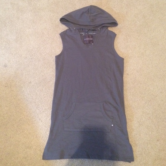 Victoria's Secret Hooded Sleeveless Tunic Gray XS