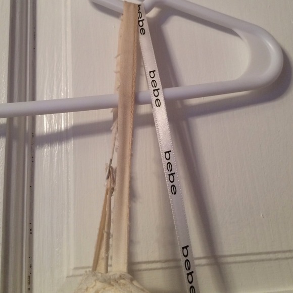 Bebe dress - Picture 2 of 8