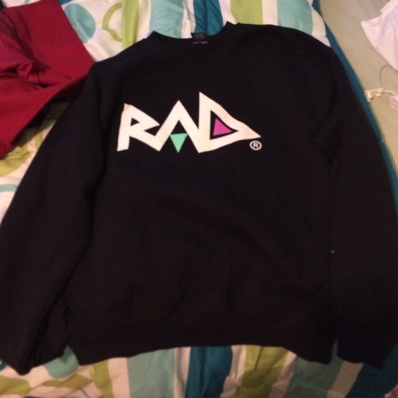 RAD Sweater/crewneck