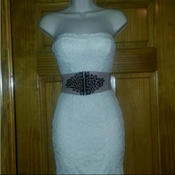 lace bodycon