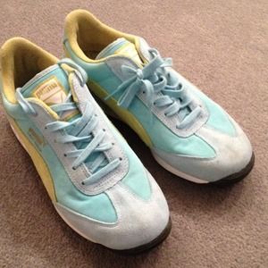 Puma sneakers