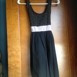 Kimchi blue small dress.