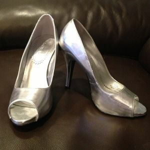 Silver Peep-Toe Pumps. Size 8.