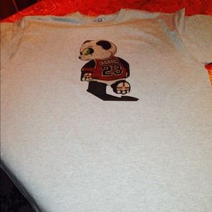 Panda 23 bulls t-shit size xl