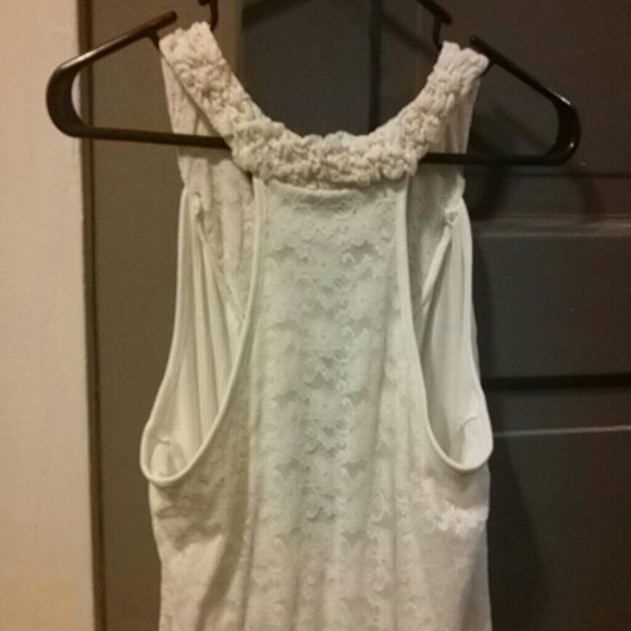 Super Sweet lace sleeveless blouse - Picture 3 of 3