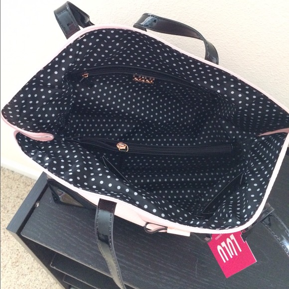 🚫Sold🚫NWT pink/black LuLu handbag - Picture 3 of 4