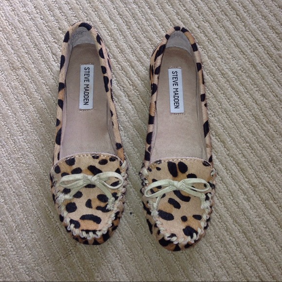 Brand New Steve Madden "Mockk-L" leopard flats!
