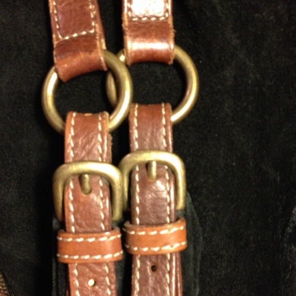 Black Suede Hobo Style Jones New York Handbag - Picture 3 of 3