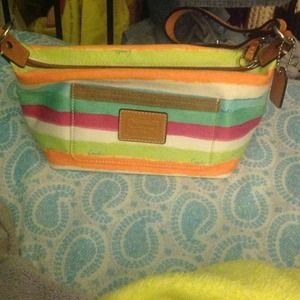 Coach. Authentic tote and wristlet