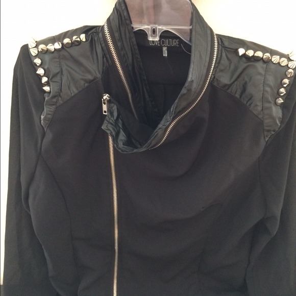 🚫Sold🚫New Love Culture jacket w studded shoulder - Picture 4 of 4