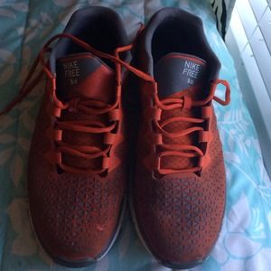 Mens Nike Free 3.0 orange and gray