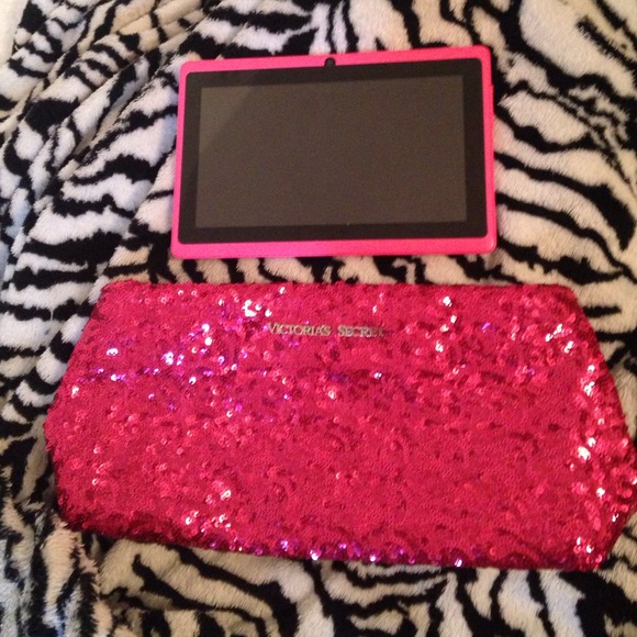 Sequined VS clutches/makeup bags - Picture 3 of 4