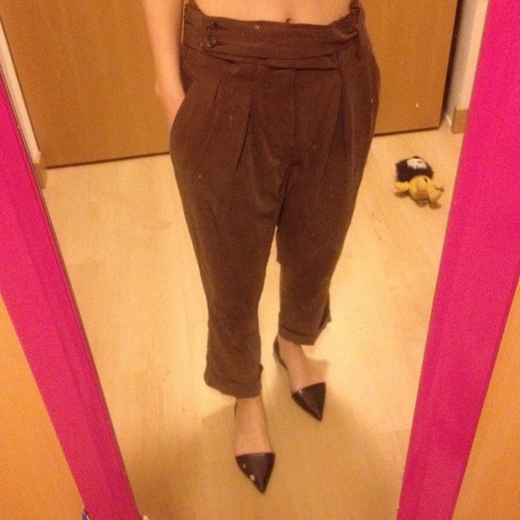 Casual pants with belt - Picture 4 of 4