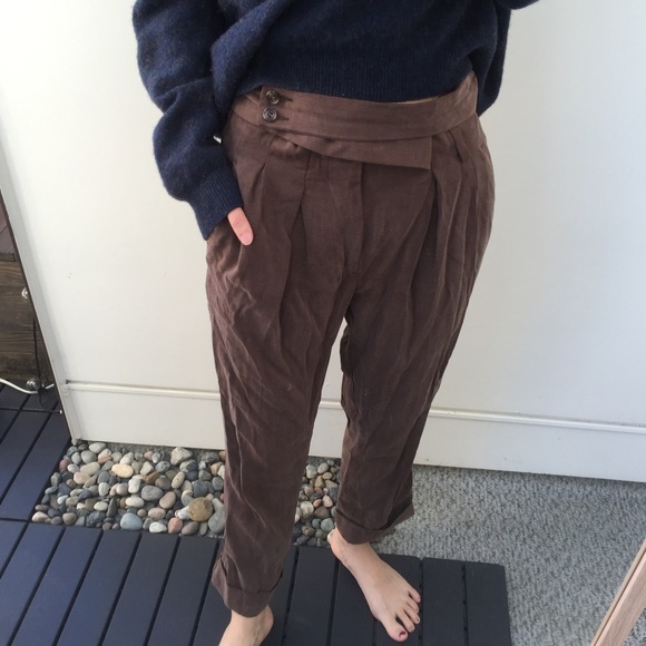 Casual pants with belt - Picture 1 of 4