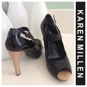 👠KAREN MILlEN BLACK and CREAM PUMPS👠