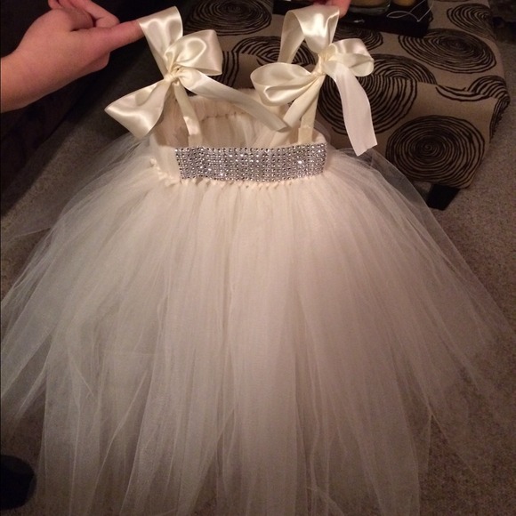Flower girl dress 12m-18months