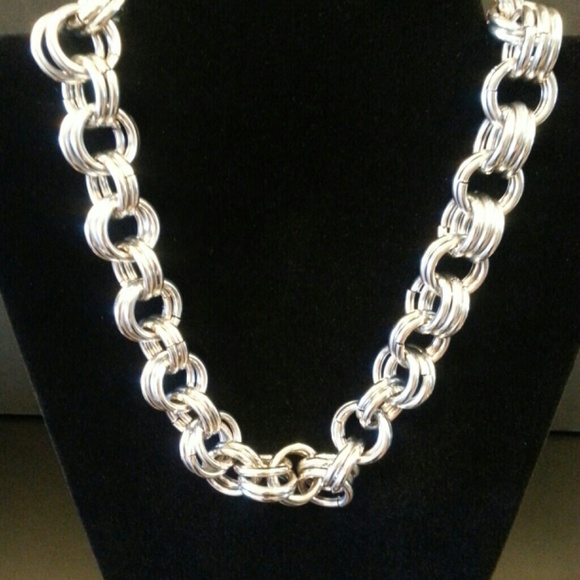 1001 - Elegant light weight chain necklace
