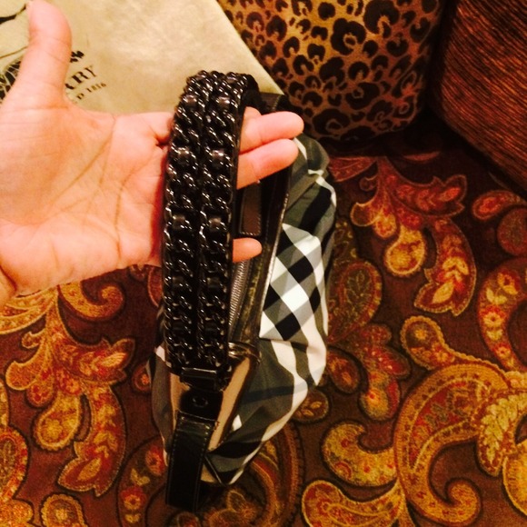 💢NO LONGER AVAILABLE 💢 Burberry limited edition - Picture 4 of 4