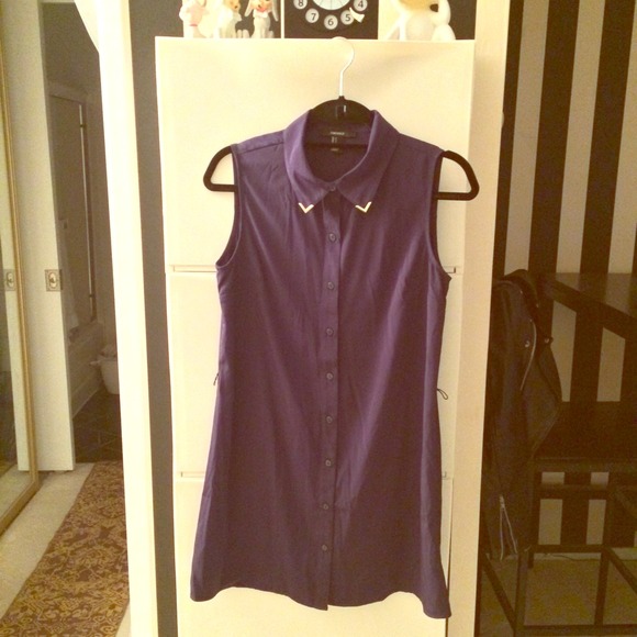 ❌SOLD❌ Forever 21 Silky Shirtdress