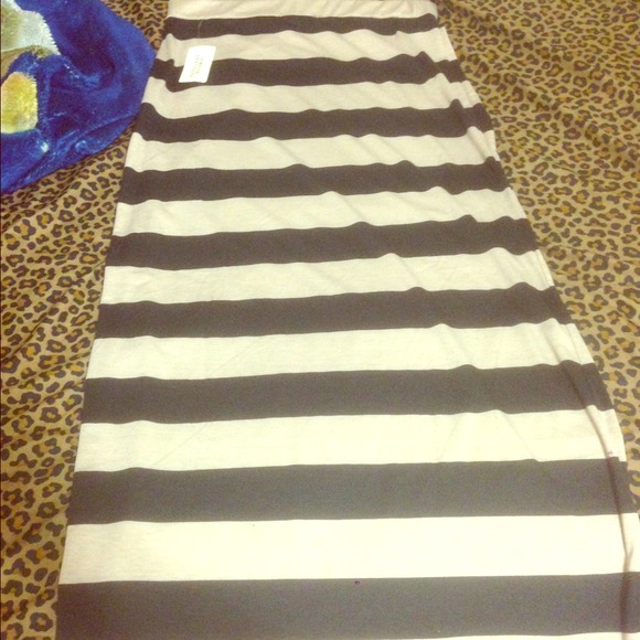 Maxi skirt!!