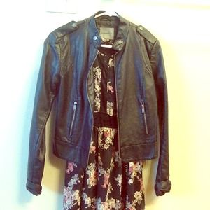 ❌Reserved for @nells❌ Black leather moto jacket