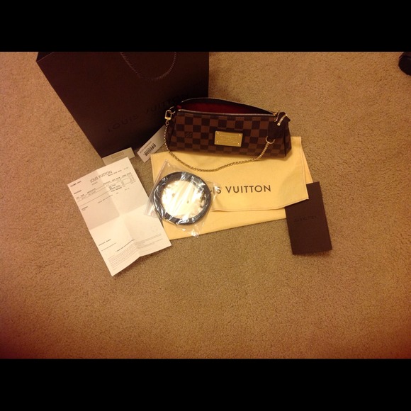 Louis Vuitton Monogram Canvas Eva Clutch | myGemma | Item  NOT for sale Authentic Louis Vuitton Eva Clutch