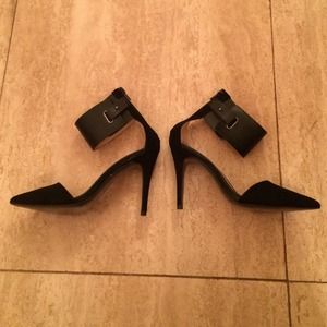 Black Zara ankle strap heels size 6