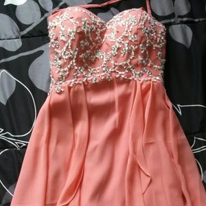 Peach prom/ evening wear!  NWOT!