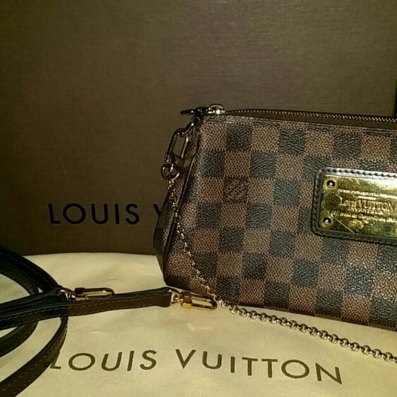 *** SOLD *** Louis Vuitton eva clutch