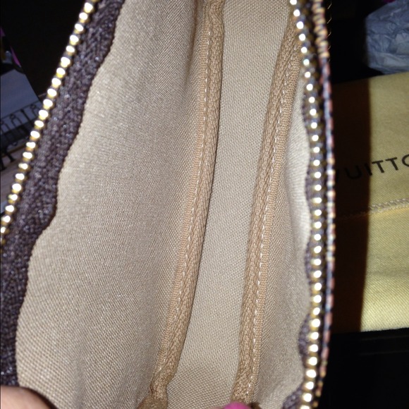 ⛔SOLD⛔LV mini pochette Trunks and Locks - Picture 3 of 4