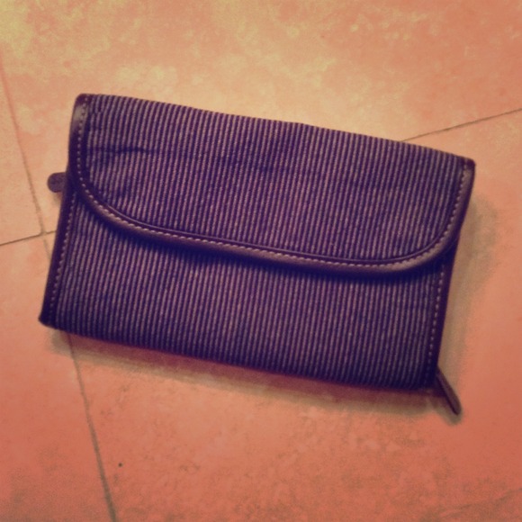 31 wallet