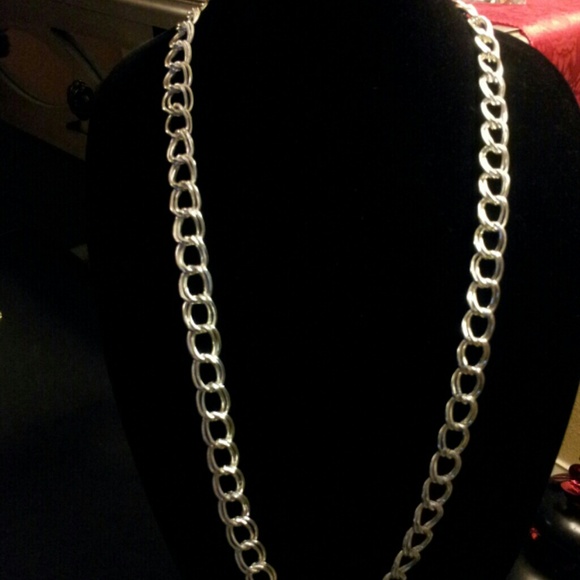 Silver Chain - Picture 2 of 2